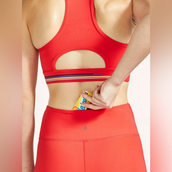 PELOTON Sport Capri Red Leggings Size Medium Workout Cycling Leggings - Picture 2 of 6